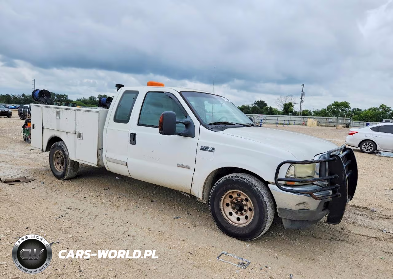 2001 Ford F250 Super - Delivery Truck VIN:1FTNX20F91EB36469 - 4