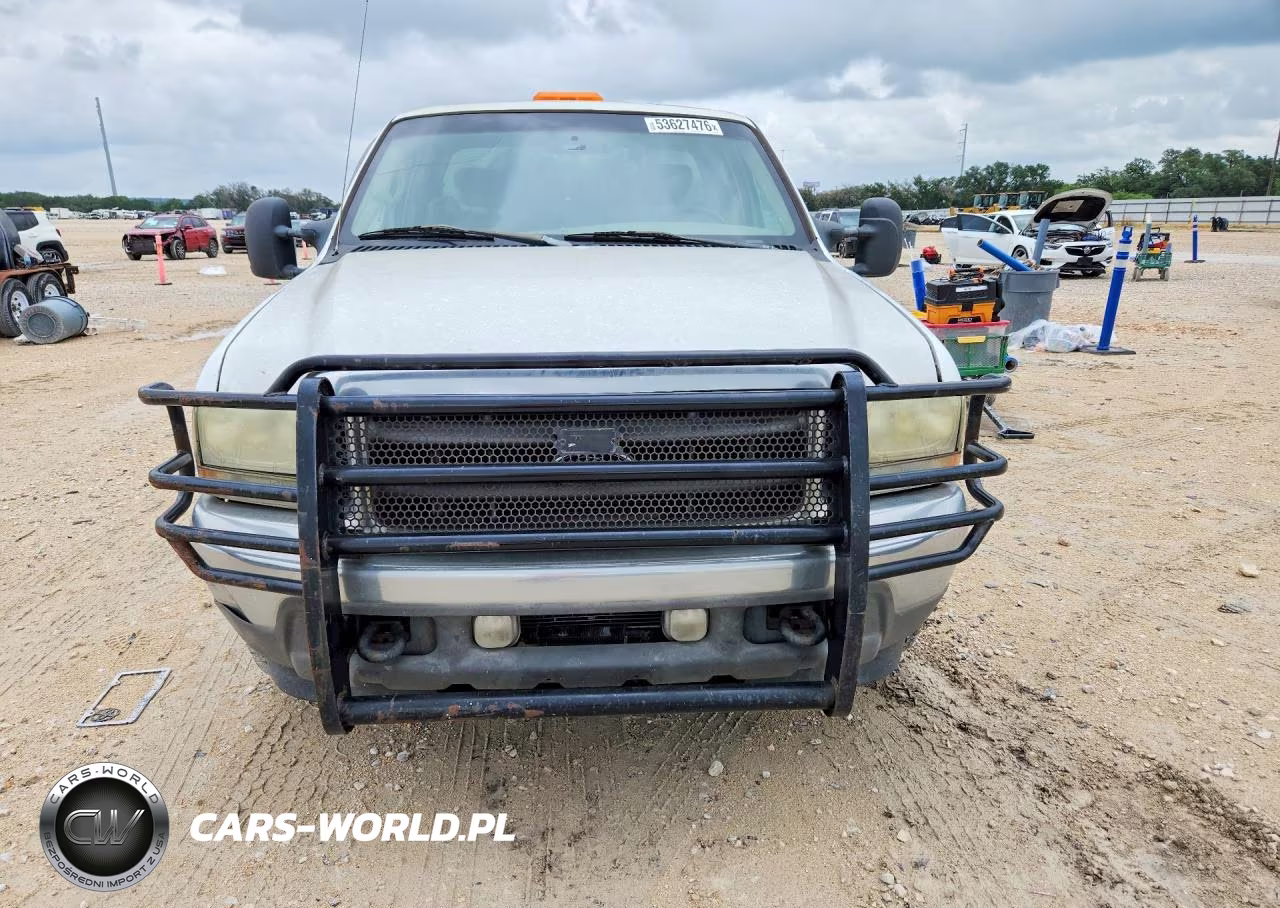 2001 Ford F250 Super - Delivery Truck VIN:1FTNX20F91EB36469 - 5