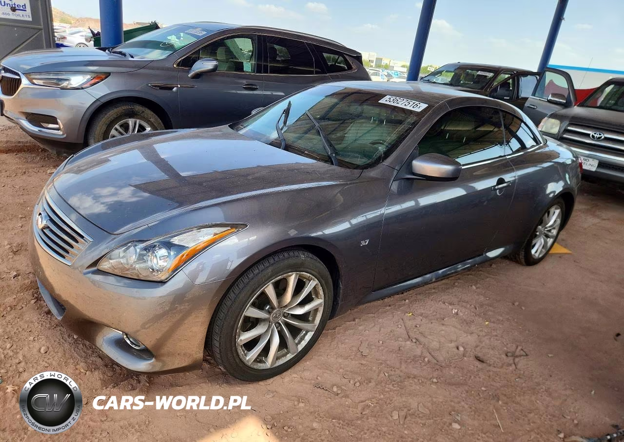 2014 Infiniti Q60 Convertible Base