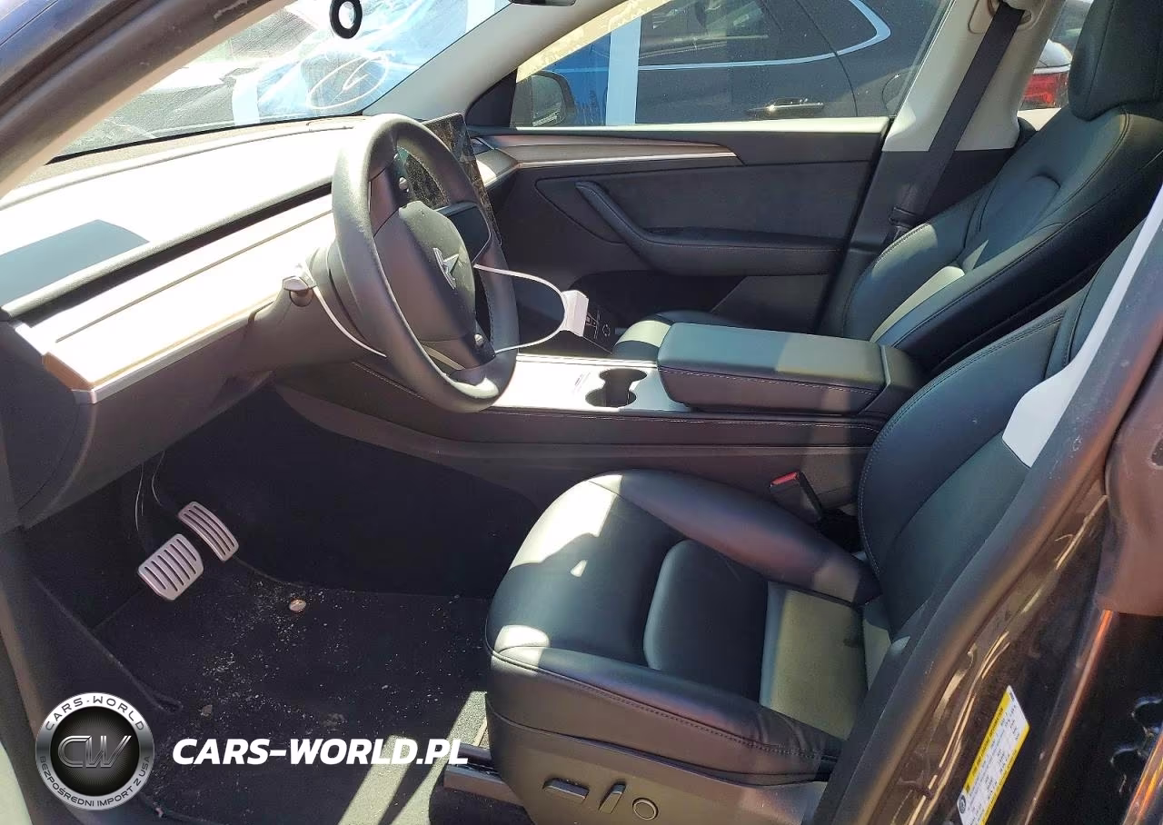 2024 Tesla Model Y VIN:7SAYGDEF7RF043335 - 7