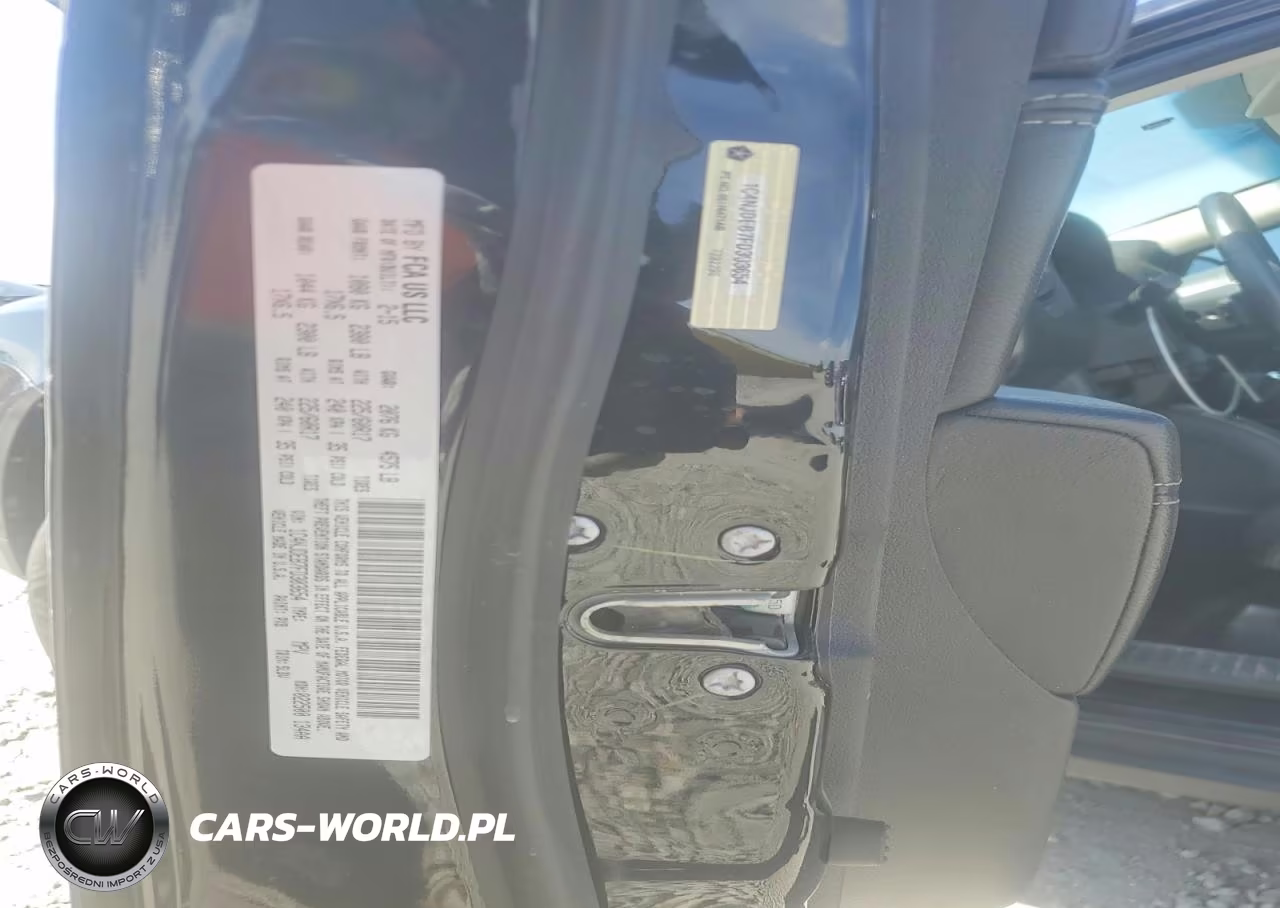 2015 Jeep Compass Latitude VIN:1C4NJDEB7FD303654 - 14