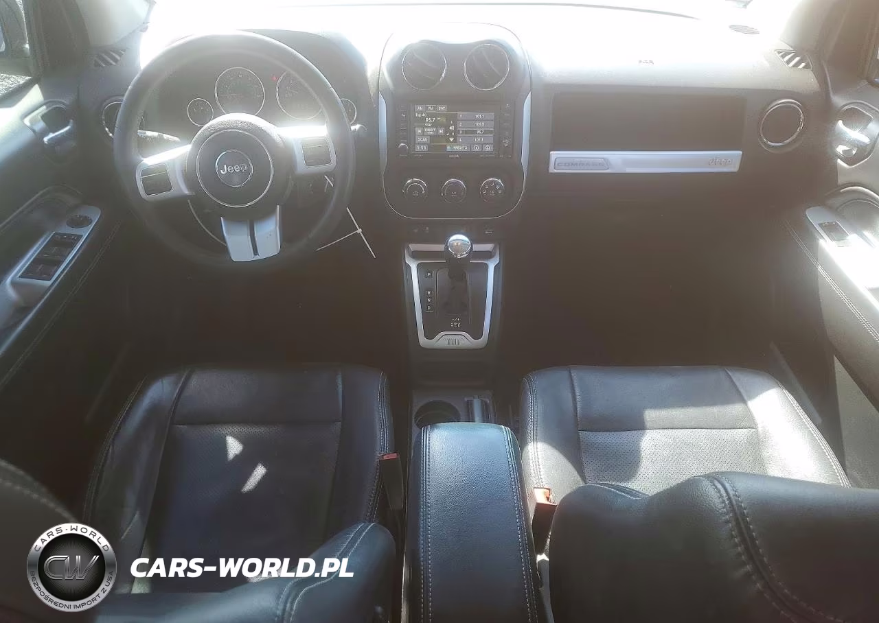 2015 Jeep Compass Latitude VIN:1C4NJDEB7FD303654 - 8