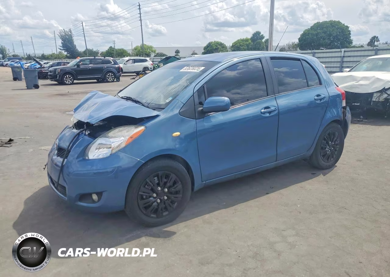 2009 Toyota Yaris Base