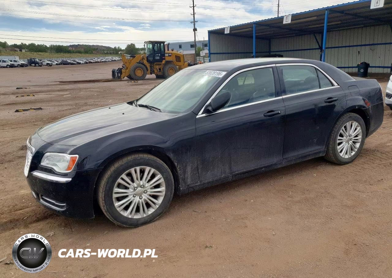 2014 Chrysler 300 – zdjęcie 1 z 12