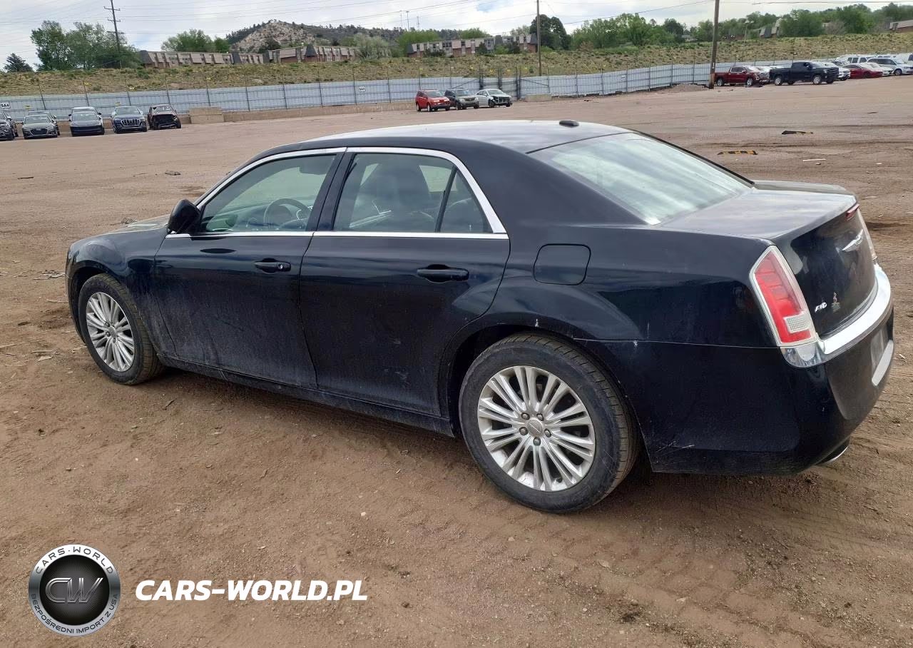2014 Chrysler 300 VIN:2C3CCARG3EH345878 - 2