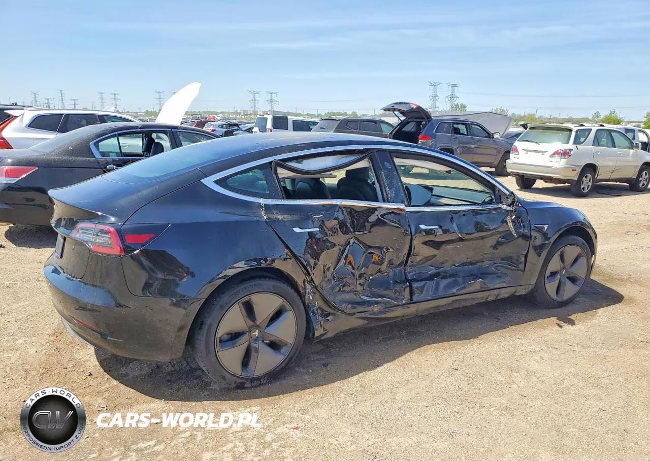 2019 Tesla Model 3 VIN:5YJ3E1EA1KF395364 - 3