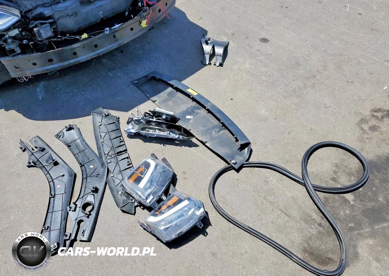 2017 Tesla Model X VIN:5YJXCAE28HF060241 - 13