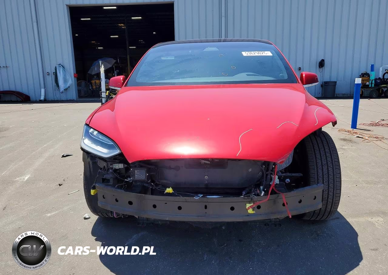 2017 Tesla Model X VIN:5YJXCAE28HF060241 - 5