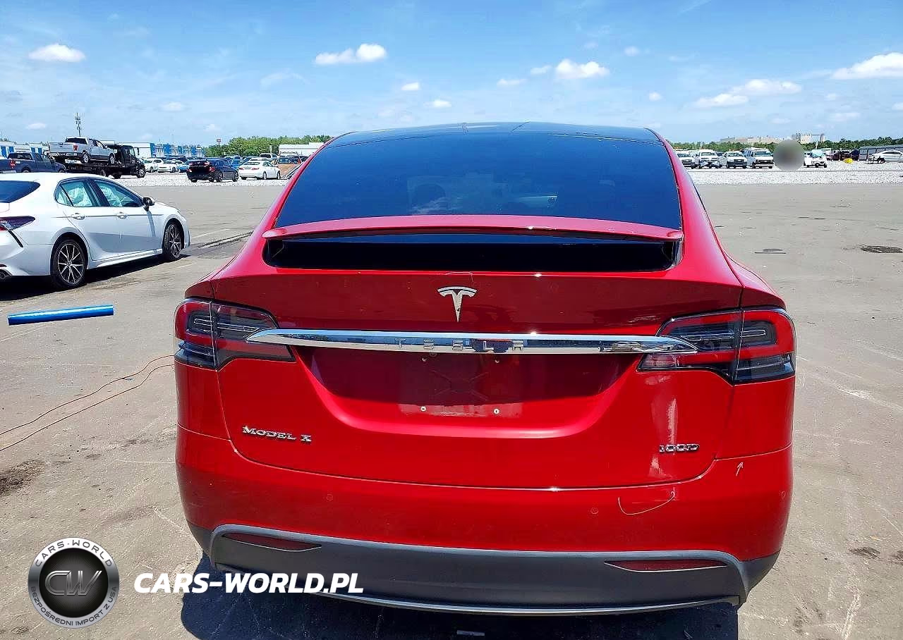 2017 Tesla Model X VIN:5YJXCAE28HF060241 - 6