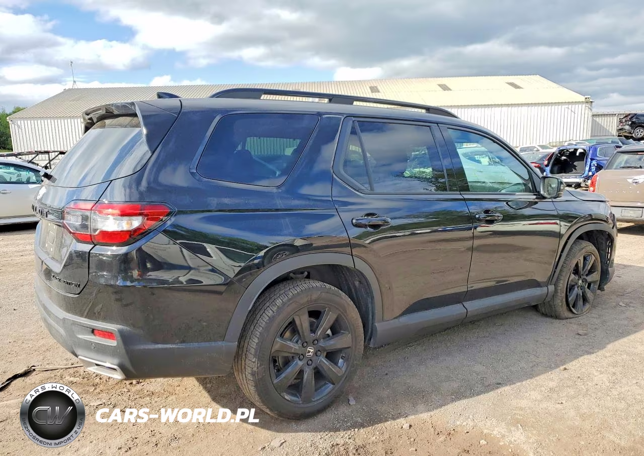 2025 Honda Pilot Black VIN:5FNYG1H94SB121724 - 3
