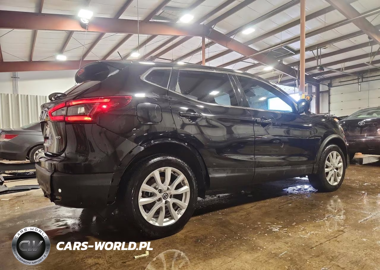 2022 Nissan Rogue Sport S VIN:JN1BJ1AW4NW681169 - 3