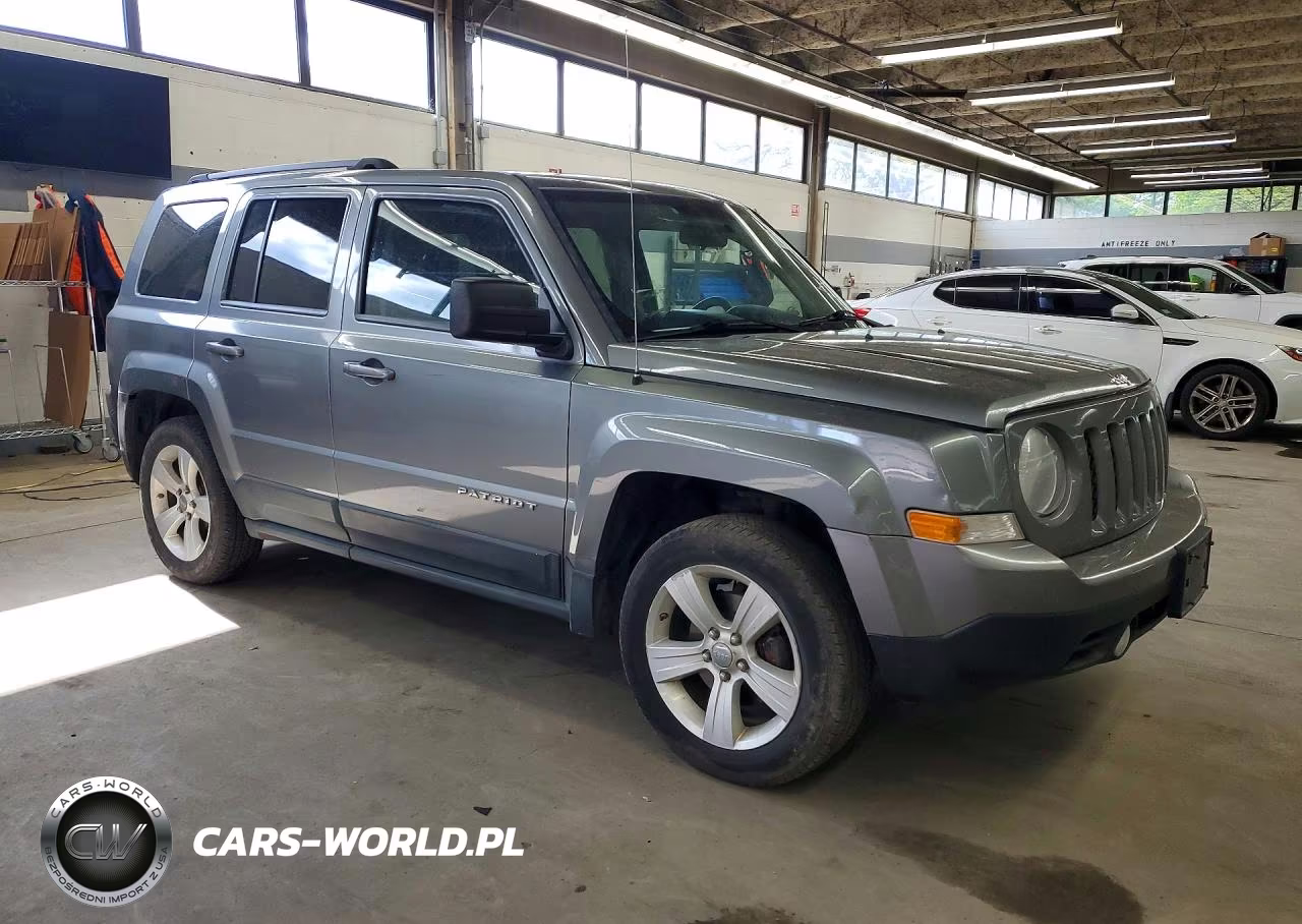 2011 Jeep Patriot Sport VIN:1J4NT1GB2BD233720 - 4