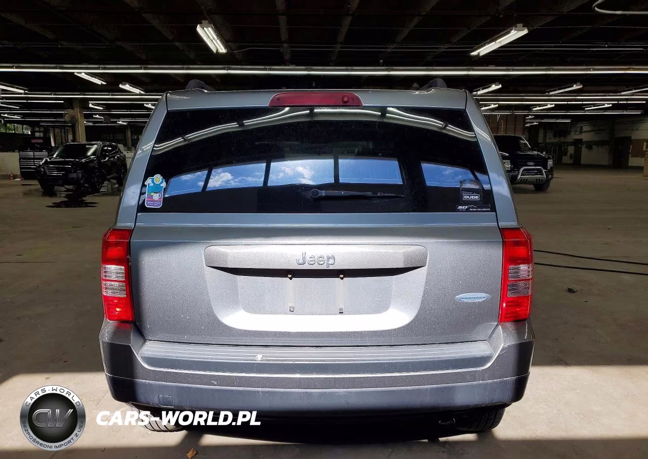 2011 Jeep Patriot Sport VIN:1J4NT1GB2BD233720 - 6