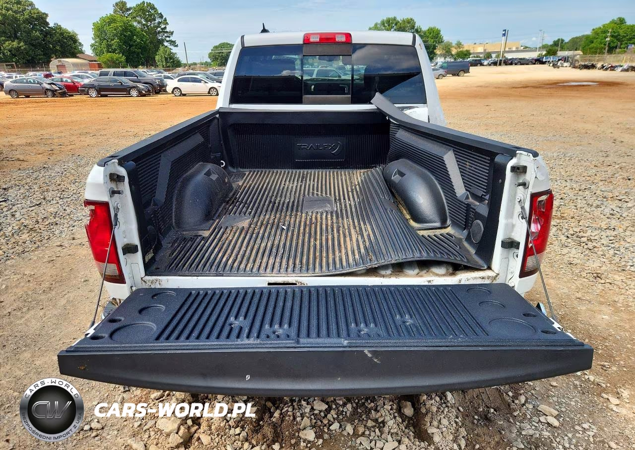 2019 Ram 1500 Classic Slt VIN:1C6RR6TT6KS643943 - 6