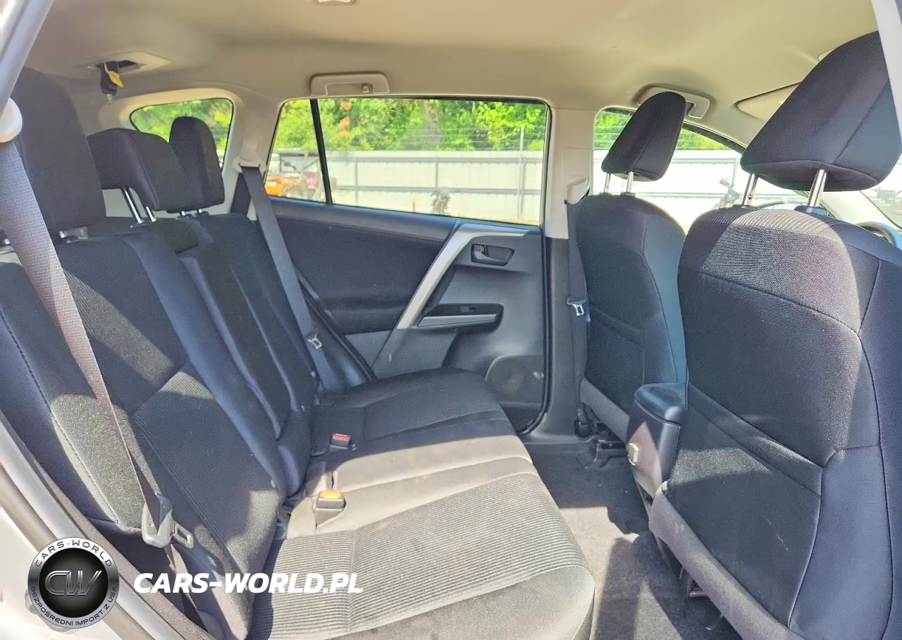 2018 Toyota Rav4 Le VIN:2T3ZFREV9JW508446 - 11