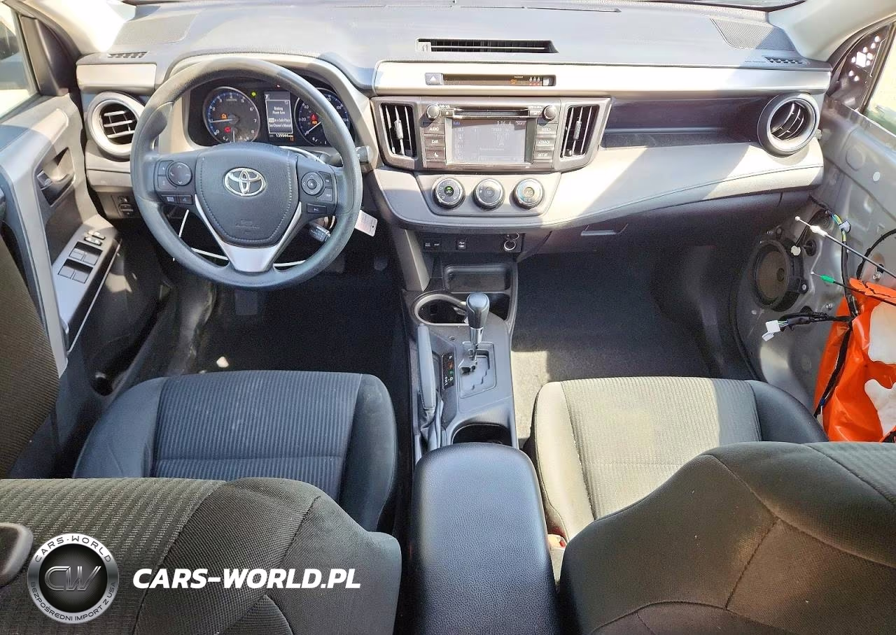 2018 Toyota Rav4 Le VIN:2T3ZFREV9JW508446 - 8
