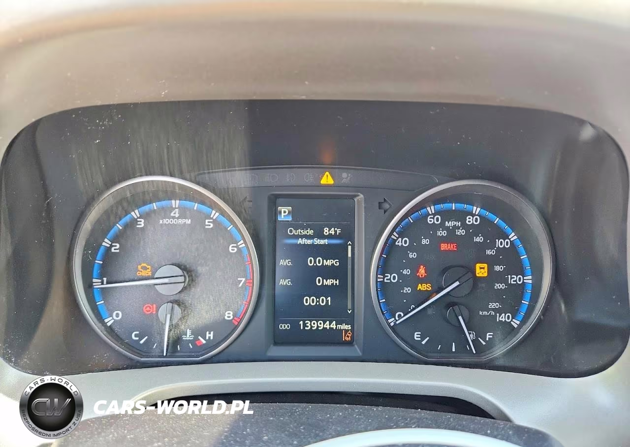 2018 Toyota Rav4 Le VIN:2T3ZFREV9JW508446 - 9