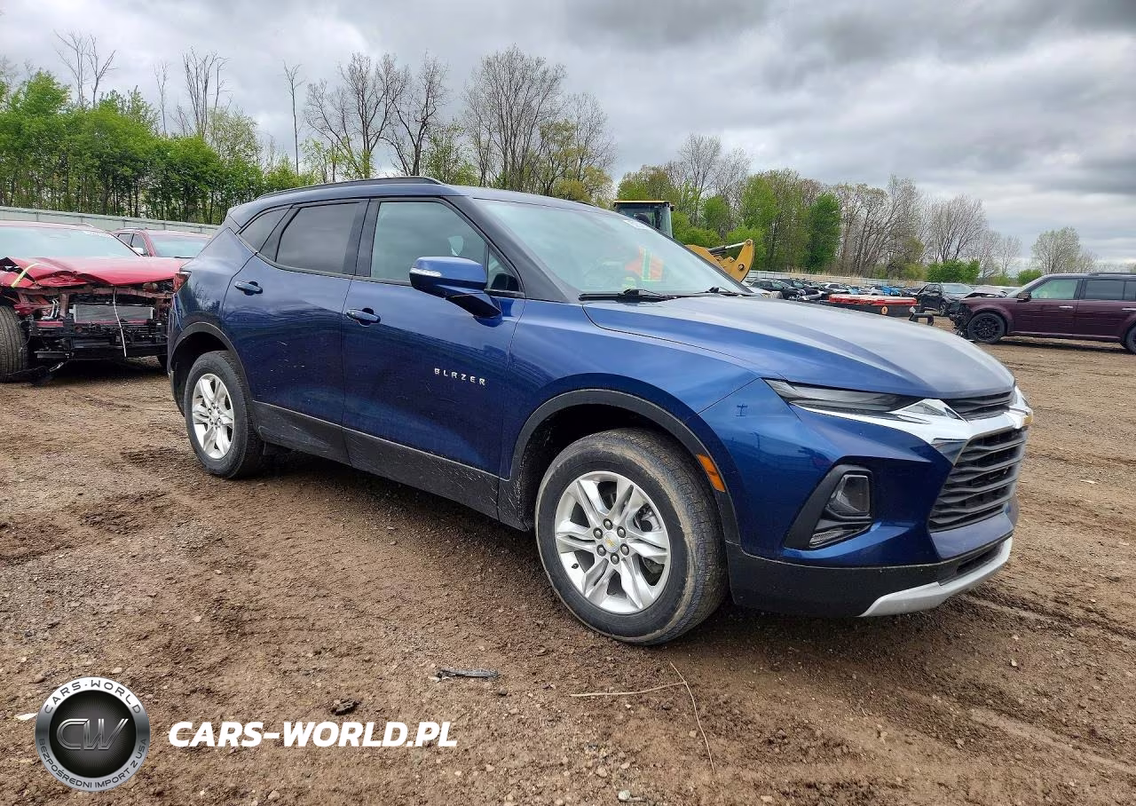 2022 Chevrolet Blazer 2Lt VIN:3GNKBHR44NS219414 - 4