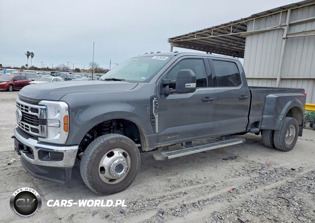 2025 Ford F350 Super Duty