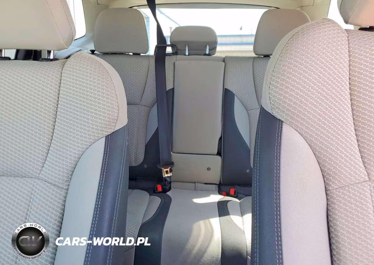 2021 Subaru Forester Premium VIN:JF2SKAFC1MH576280 - 10