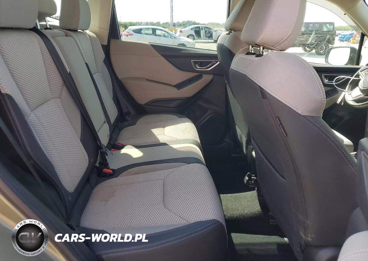 2021 Subaru Forester Premium VIN:JF2SKAFC1MH576280 - 11