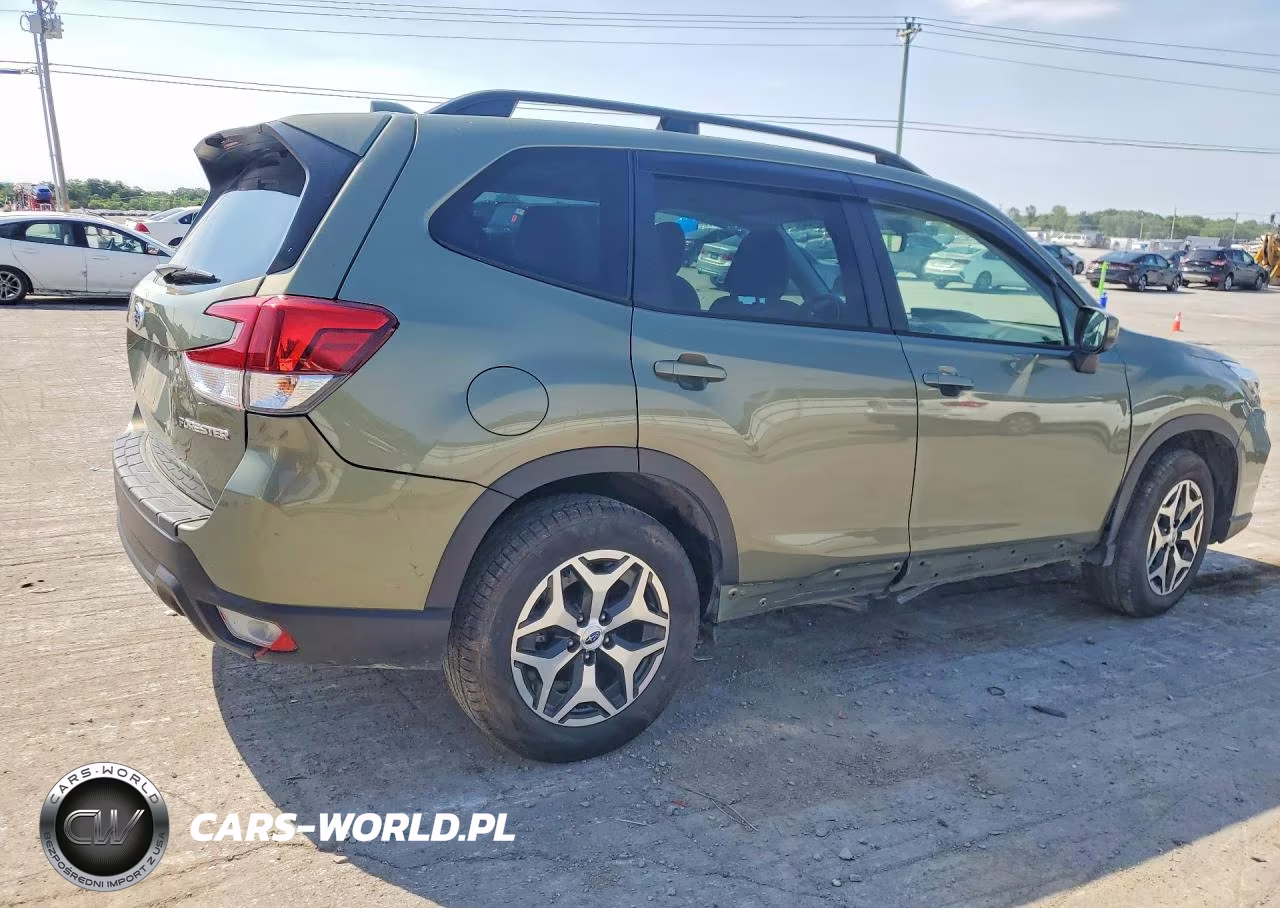 2021 Subaru Forester Premium VIN:JF2SKAFC1MH576280 - 3