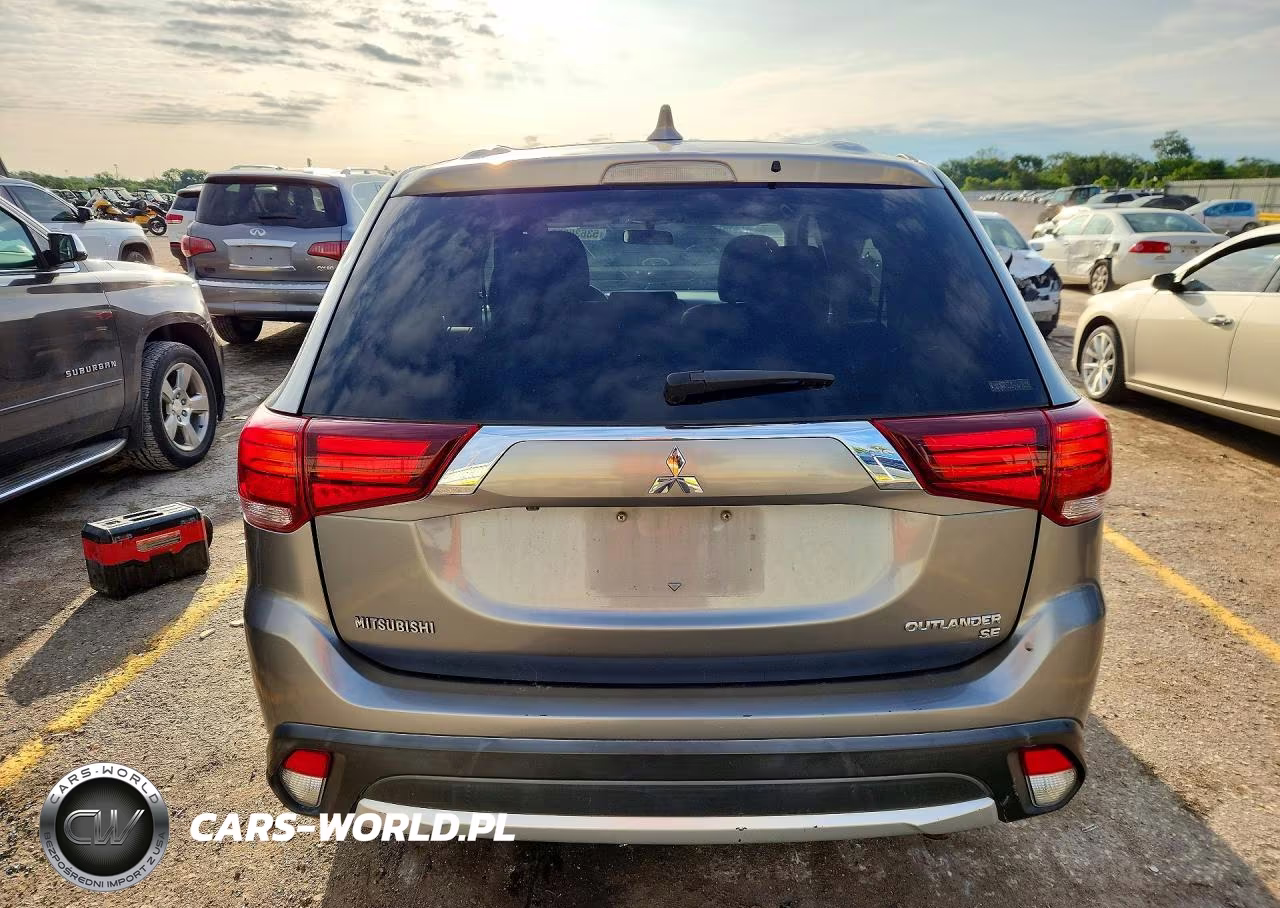 2018 Mitsubishi Outlander Se VIN:JA4AZ3A36JZ025223 - 6