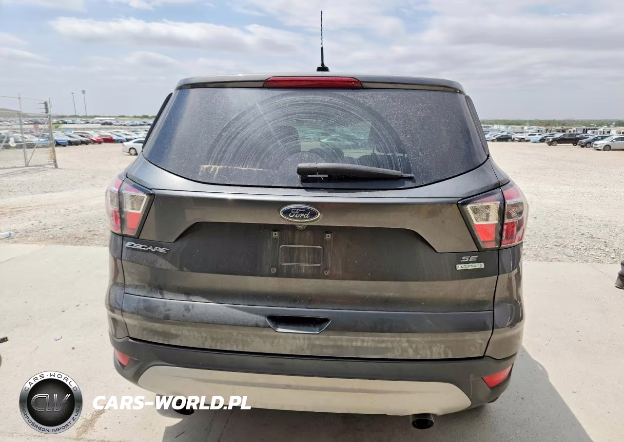 2017 Ford Escape Se VIN:1FMCU0GDXHUC94324 - 6
