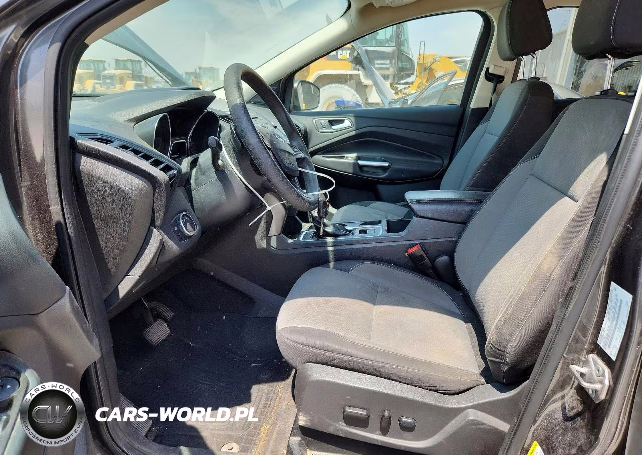 2017 Ford Escape Se VIN:1FMCU0GDXHUC94324 - 7