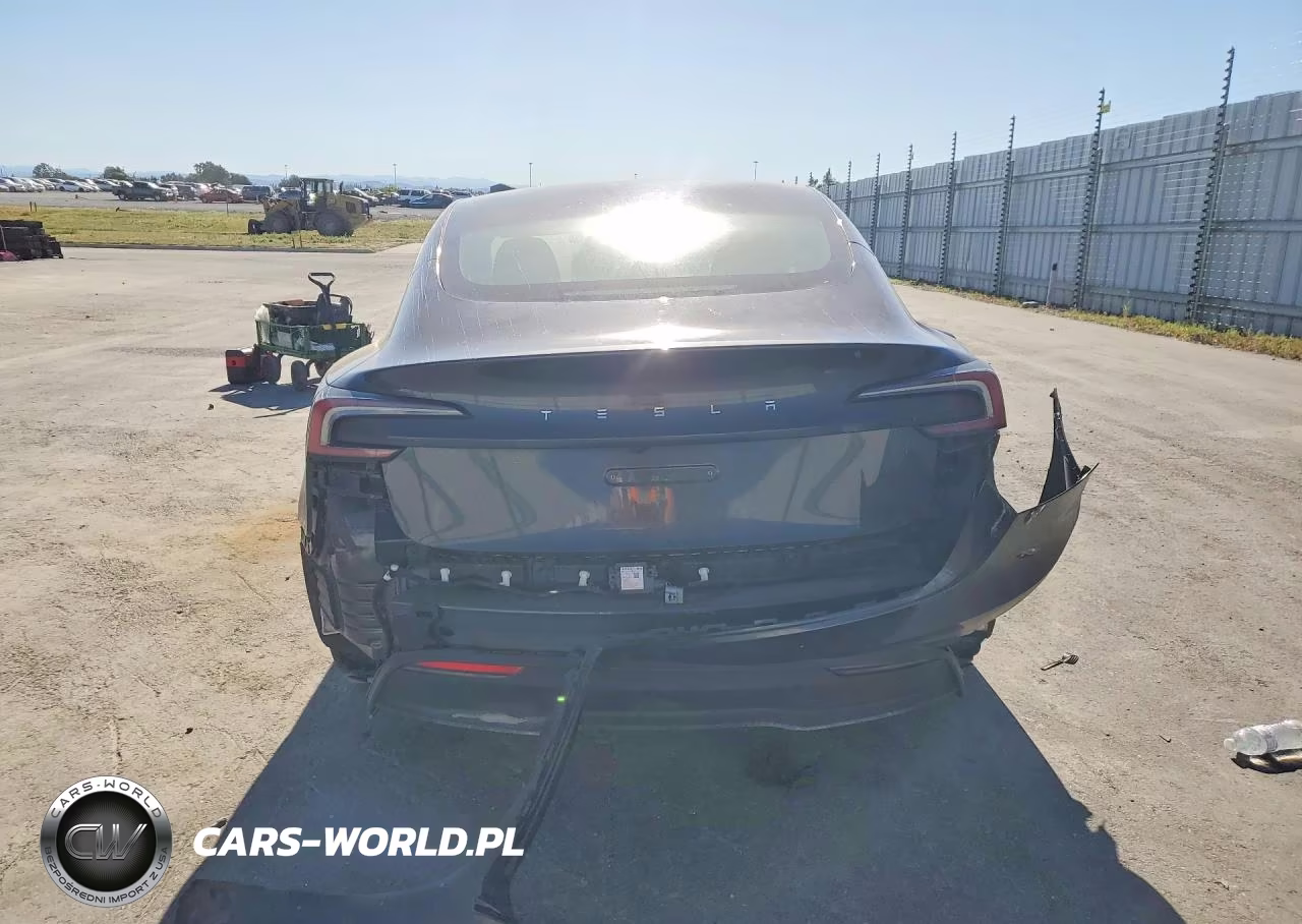 2024 Tesla Model 3 VIN:5YJ3E1EA2RF731095 - 6
