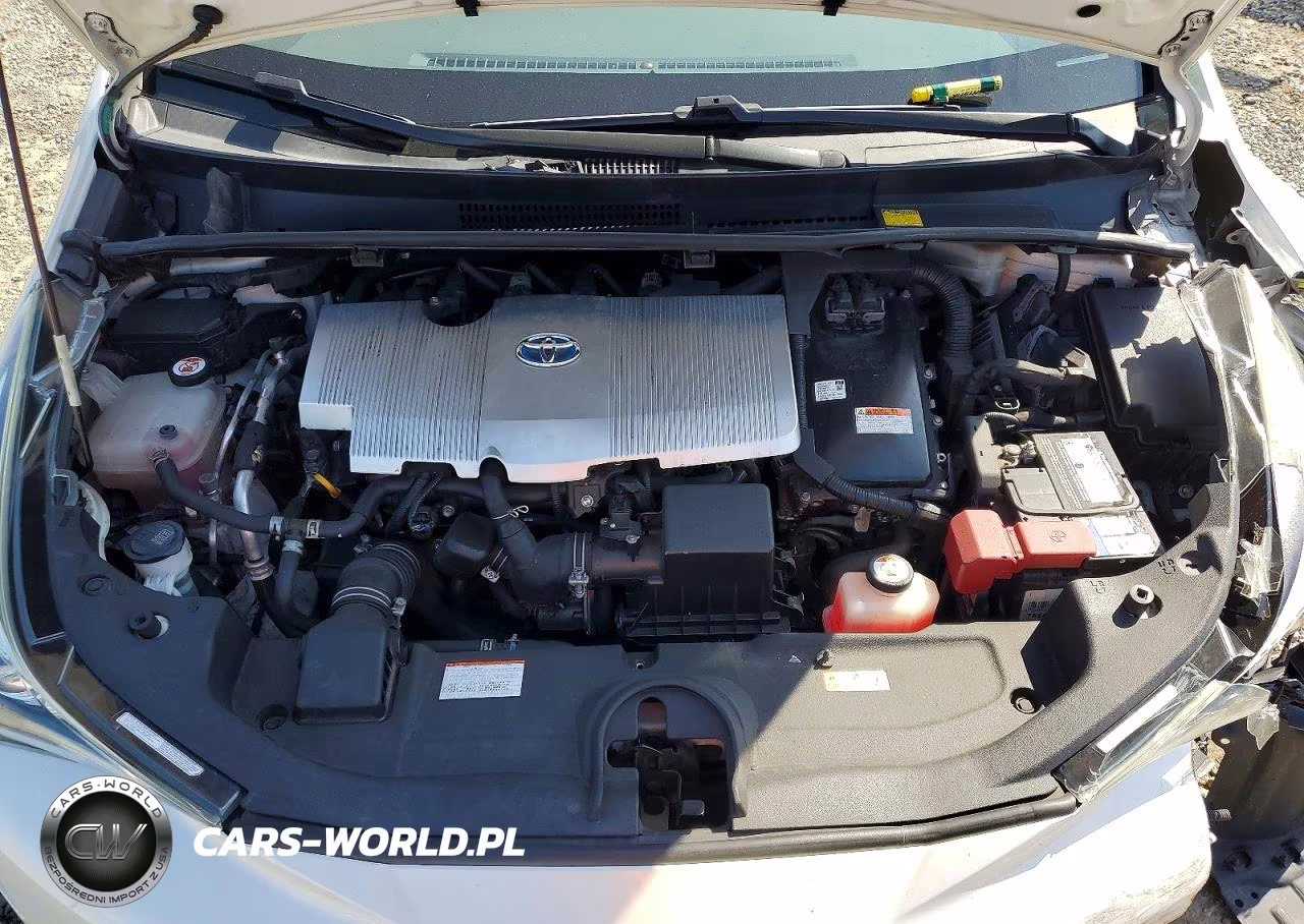 2018 Toyota Prius Two VIN:JTDKBRFU7J3599920 - 11
