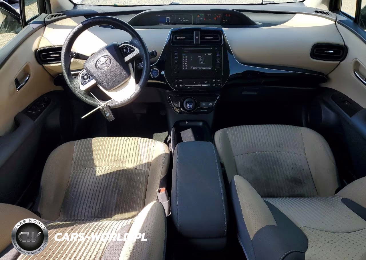 2018 Toyota Prius Two VIN:JTDKBRFU7J3599920 - 8