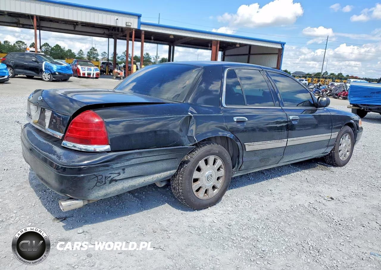 2007 Ford Crown Vic VIN:2FDFP74V17X103341 - 3