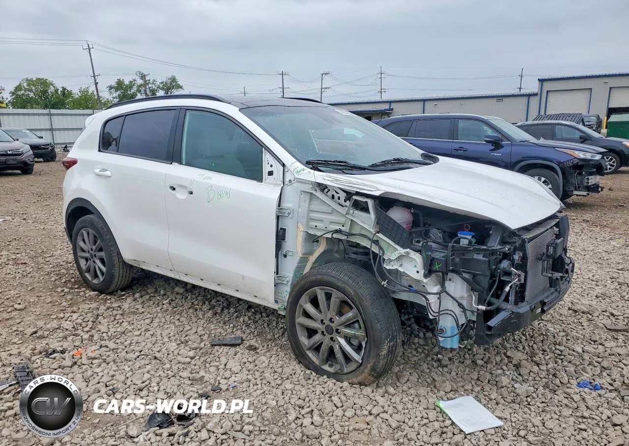 2022 Kia Sportage S VIN:KNDP6CAC4N7015414 - 4