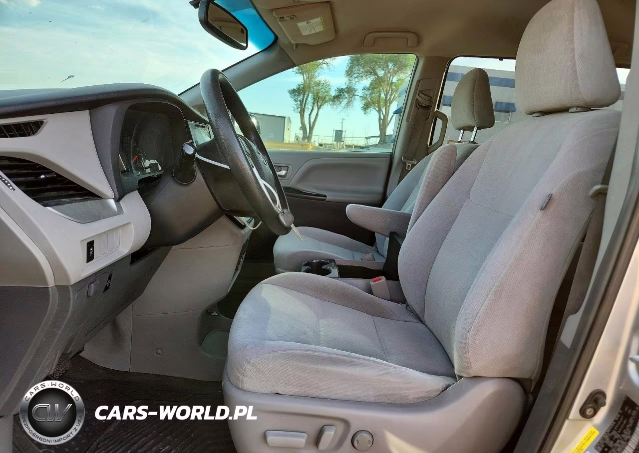 2015 Toyota Sienna Le 8-Passenger VIN:5TDKK3DC6FS683305 - 7