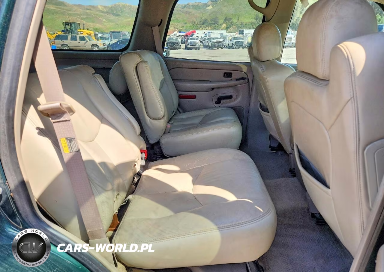 2004 Chevrolet Tahoe K1500 VIN:1GNEK13T34J210935 - 10