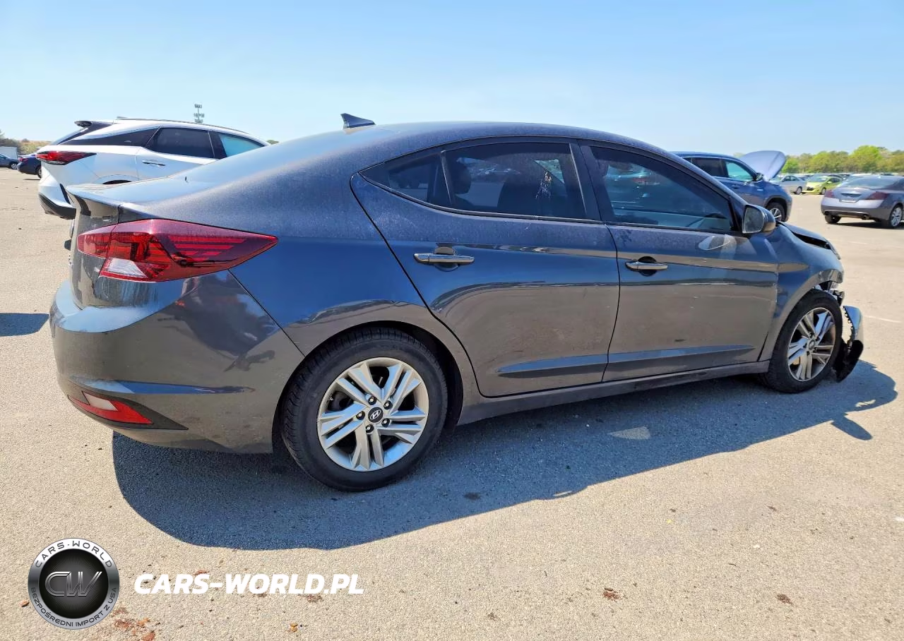 2020 Hyundai Elantra Sel VIN:5NPD84LF9LH605014 - 3