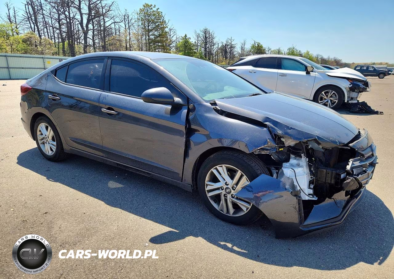 2020 Hyundai Elantra Sel VIN:5NPD84LF9LH605014 - 4