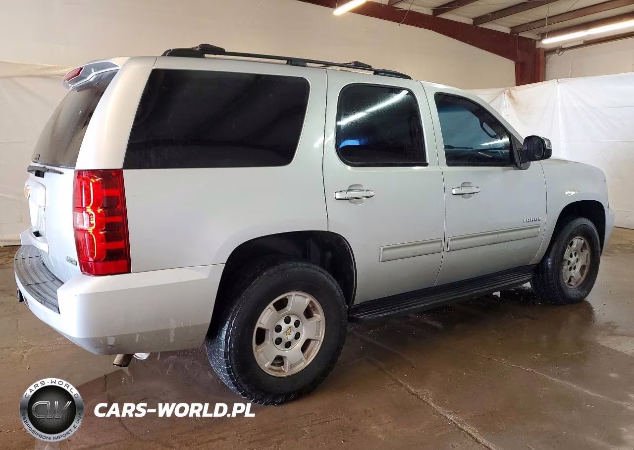 2012 Chevrolet Tahoe C1500 Ls VIN:1GNSCAE04CR301540 - 3