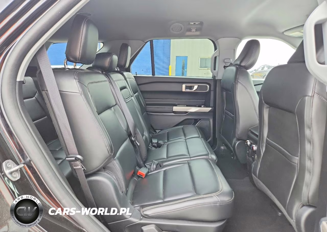 2023 Ford Explorer Xlt VIN:1FMSK7DH2PGA59155 - 11
