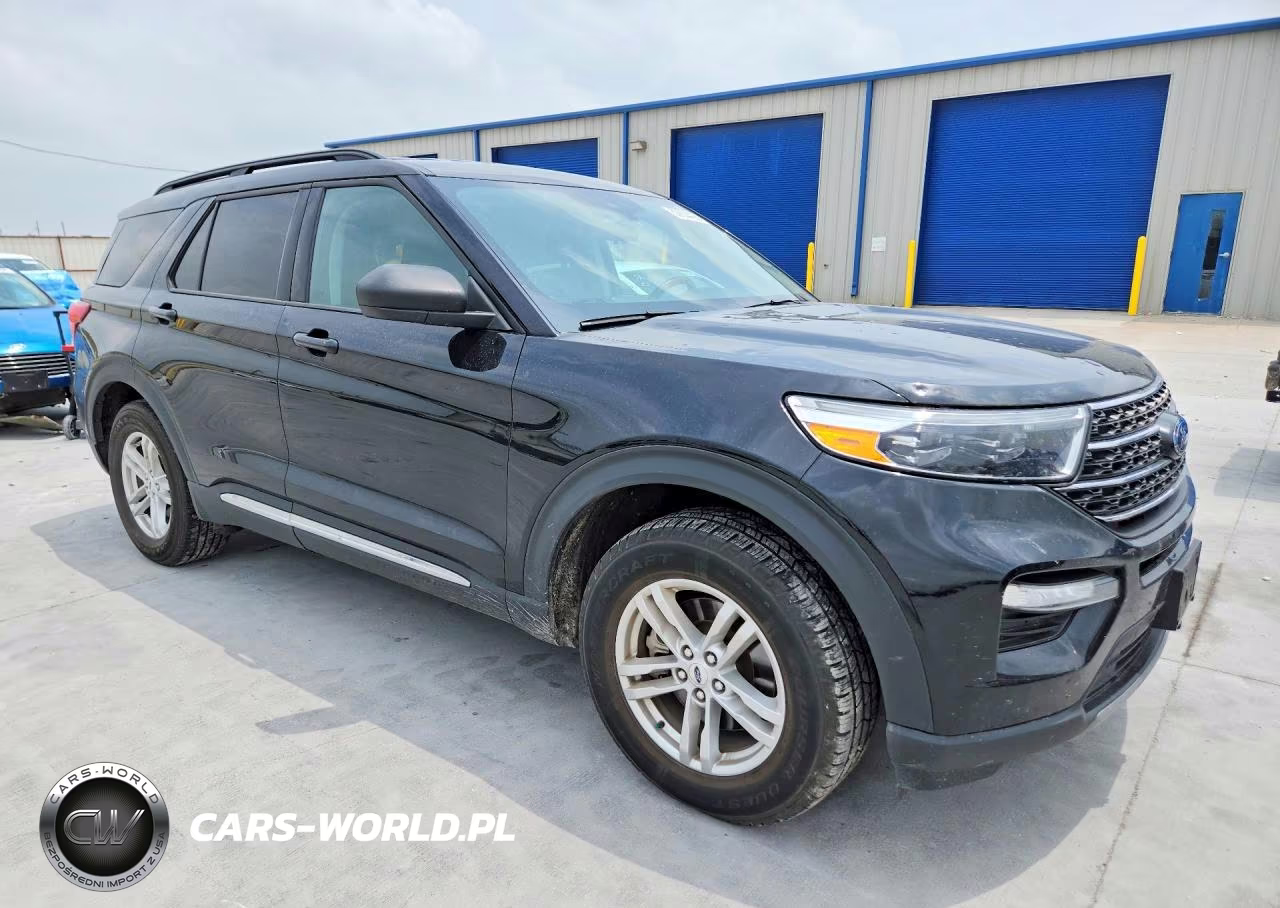 2023 Ford Explorer Xlt VIN:1FMSK7DH2PGA59155 - 4