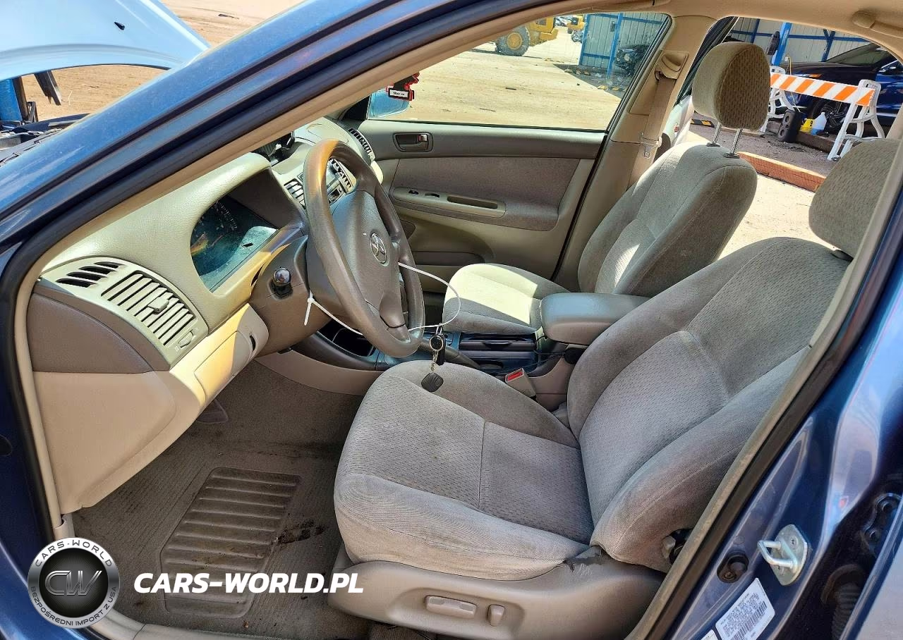 2002 Toyota Camry Le VIN:4T1BE32K62U624158 - 7
