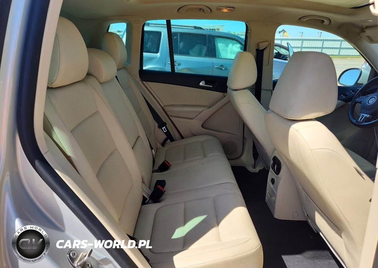 2013 Volkswagen Tiguan S VIN:WVGBV3AX9DW059389 - 11