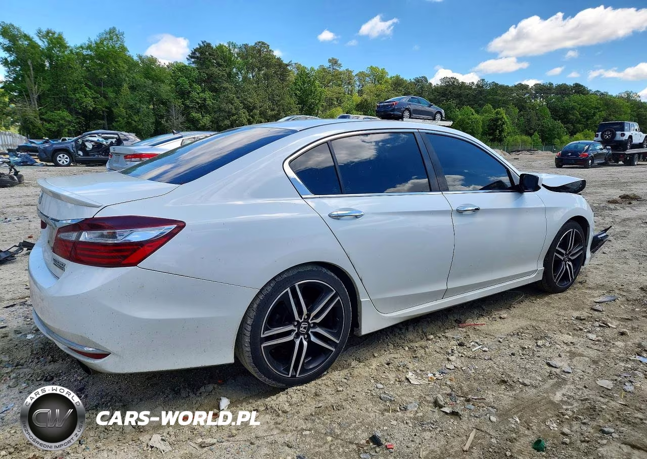 2017 Honda Accord Sport Special Edition VIN:1HGCR2F11HA216008 - 3