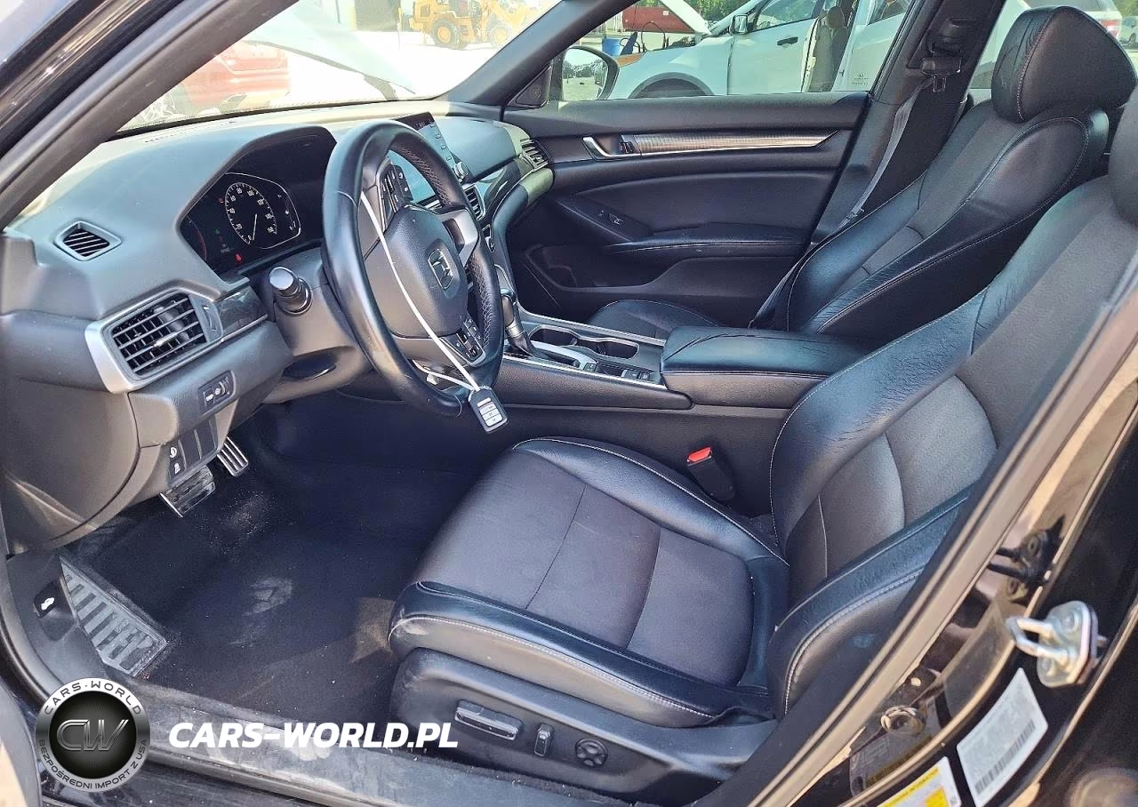 2018 Honda Accord Sport VIN:1HGCV1F36JA077250 - 7