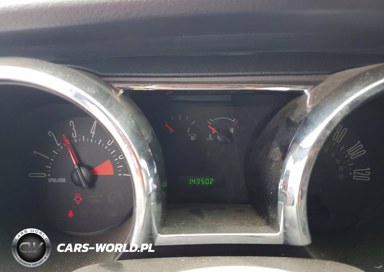 2005 Ford Mustang VIN:1ZVFT80NX55195382 - 9
