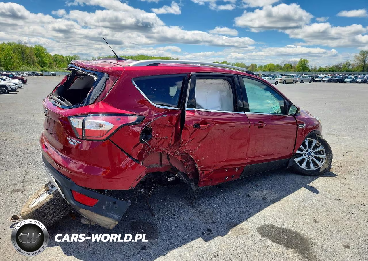2017 Ford Escape Titanium VIN:1FMCU9J94HUE32402 - 3