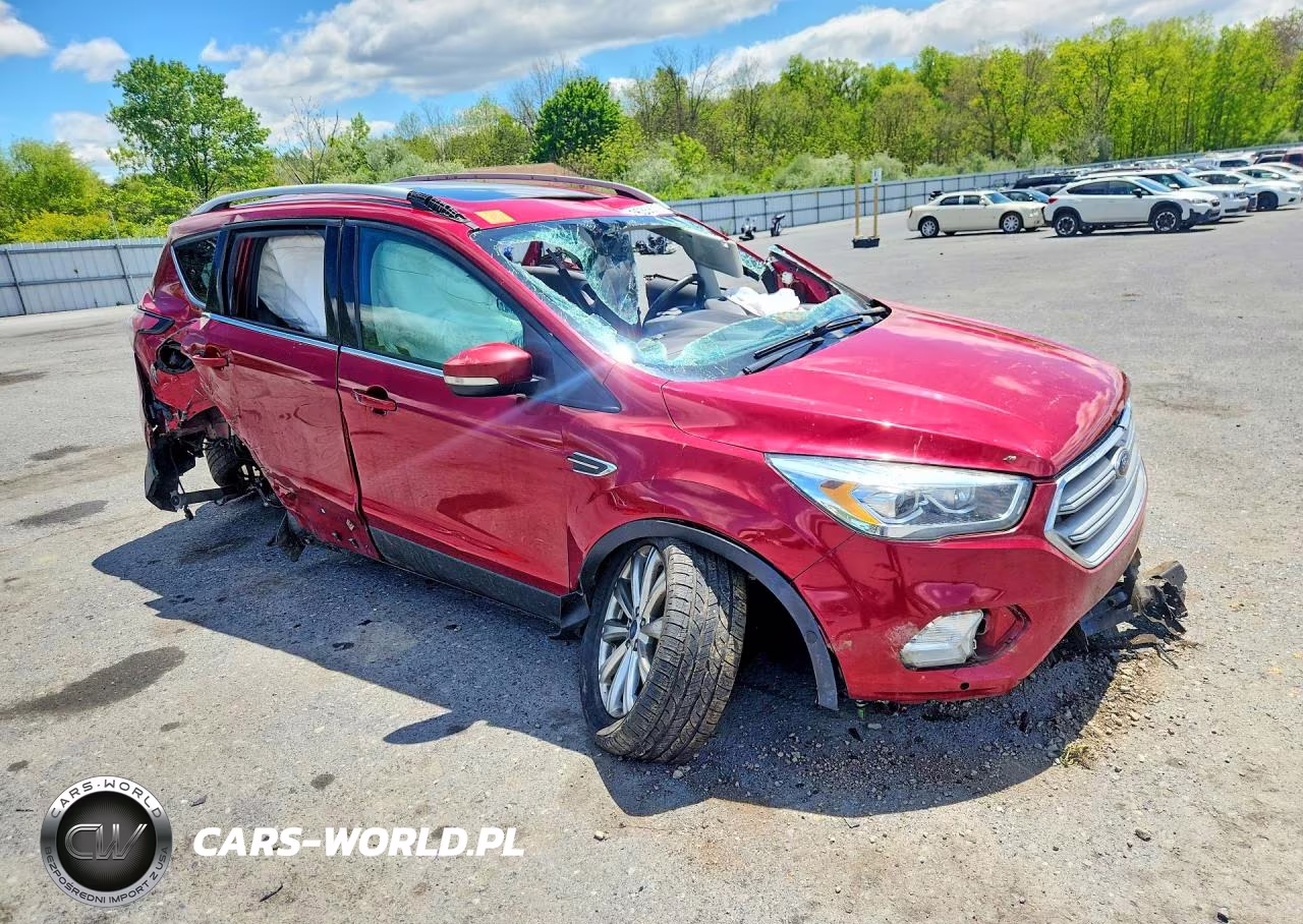 2017 Ford Escape Titanium VIN:1FMCU9J94HUE32402 - 4
