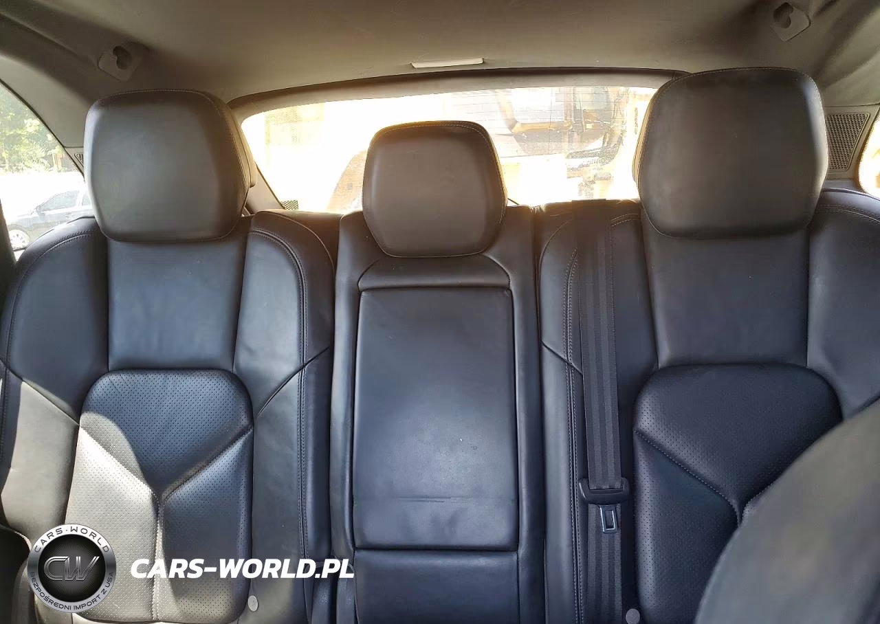 2013 Porsche Cayenne VIN:WP1AA2A26DLA00780 - 10