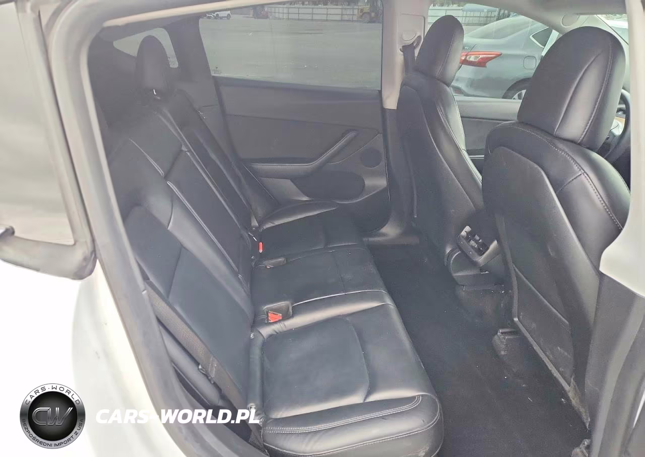 2021 Tesla Model Y VIN:5YJYGDEE7MF299987 - 10